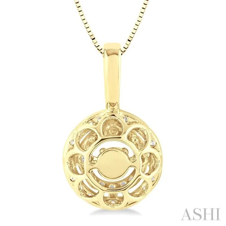 1/2 Ctw Diamond Emotion Pendant in 14K Yellow Gold with Chain