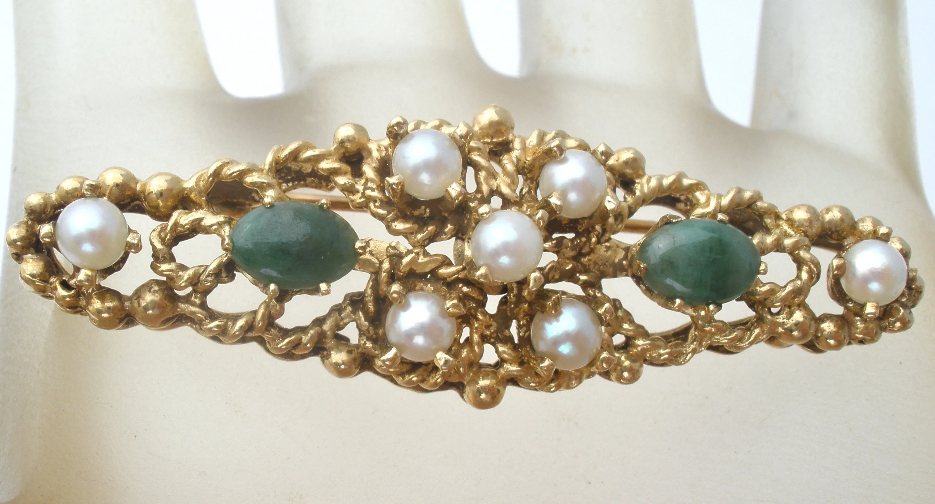 14K Gold Pearl & Jade Bar Pin Brooch