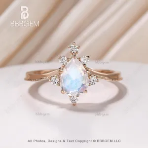 14K/18K Gold Vintage Rainbow Blue Moonstone Engagement Ring Unique