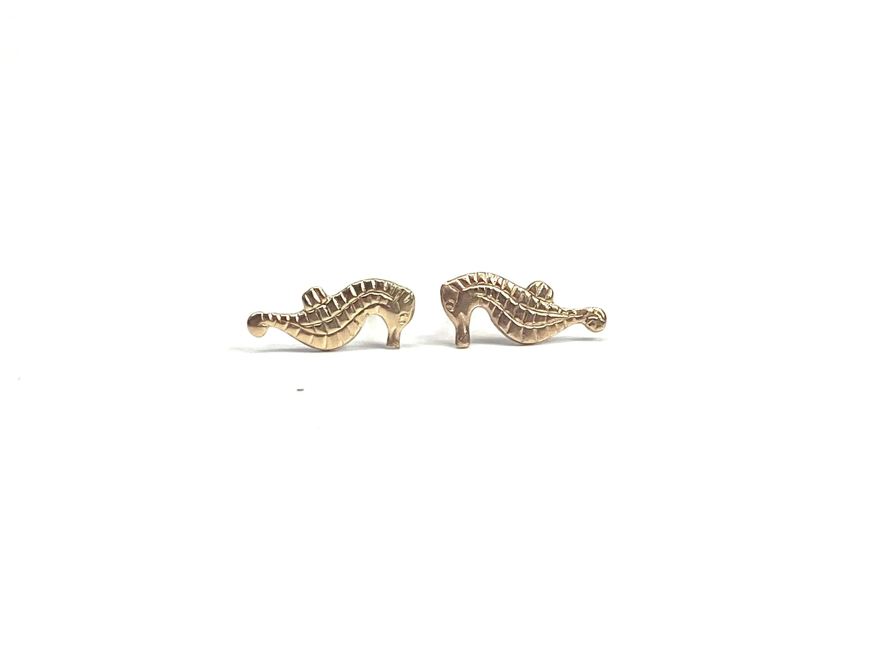 14KGF Seahorse Studs