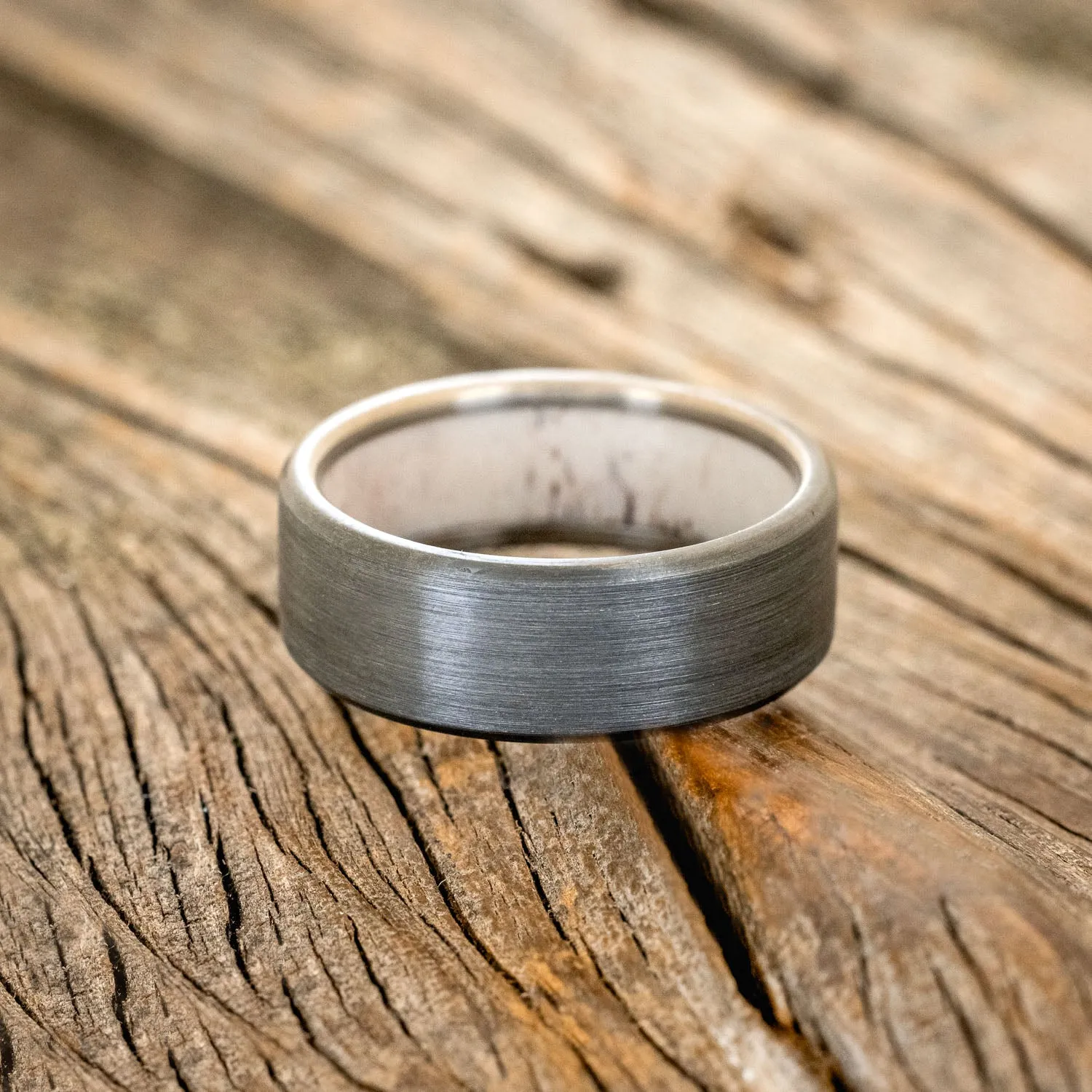 ANTLER LINED WEDDING RING WITH A BRUSHED FINISH - BLACK ZIRCONIUM - SIZE 12 1/4