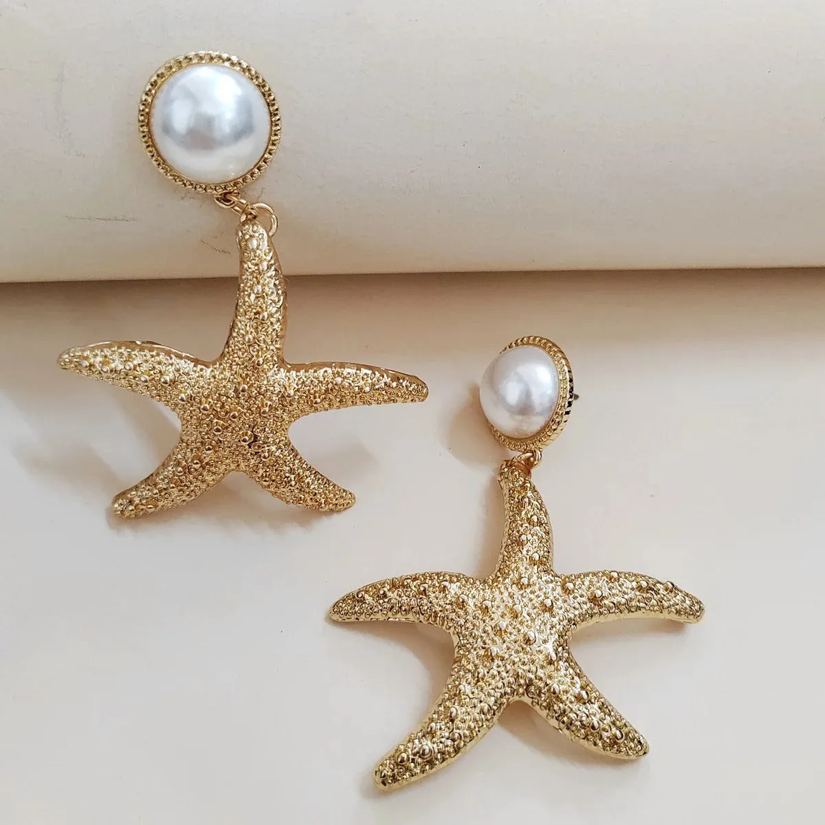 Beach Women Earrings - Golden Elastic Starfish