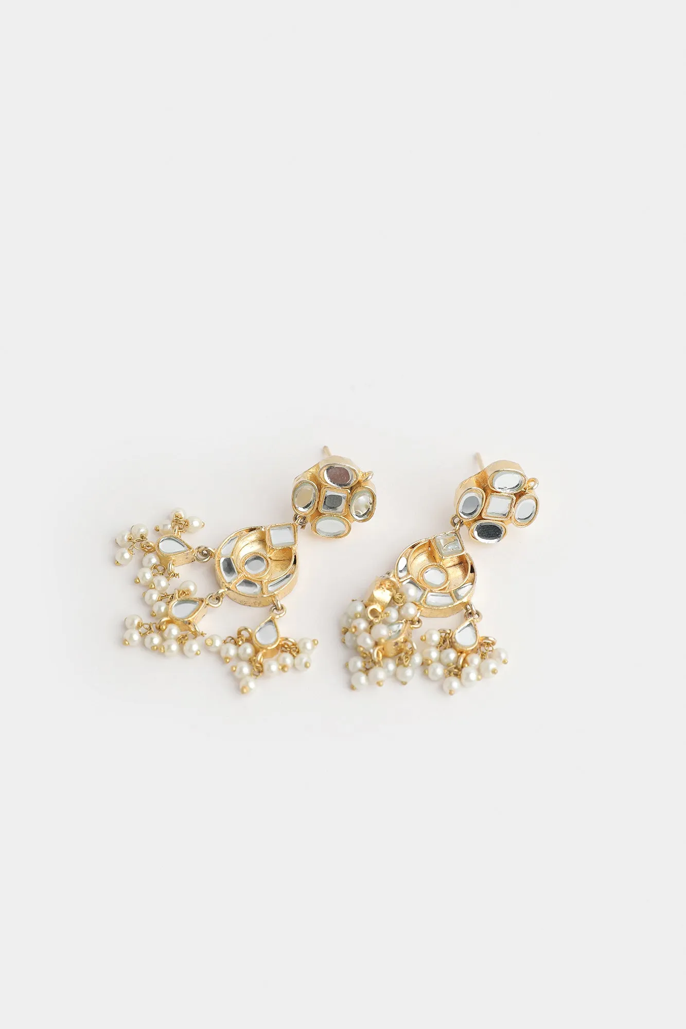 EARRINGS (E0283/110/131)