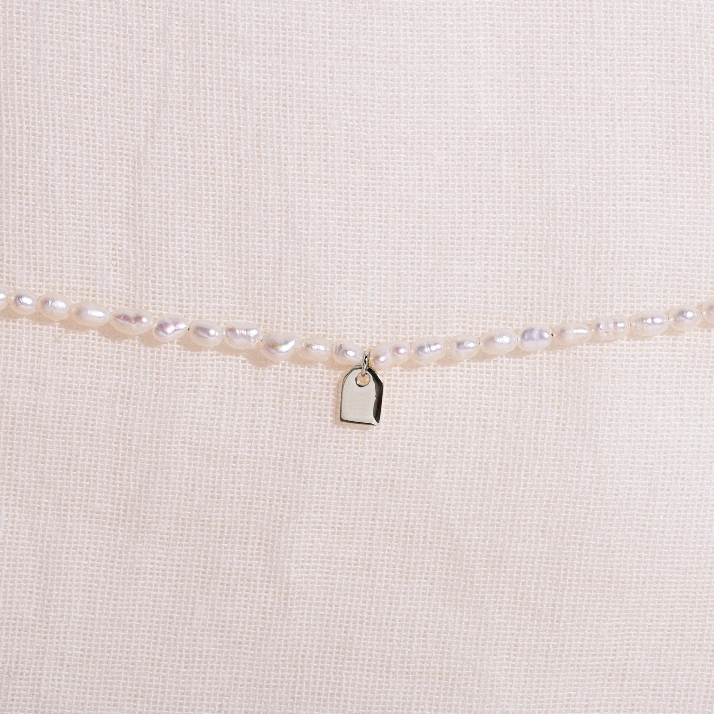 Galore Personalized Bracelet Pearl & Tag | Silver Women