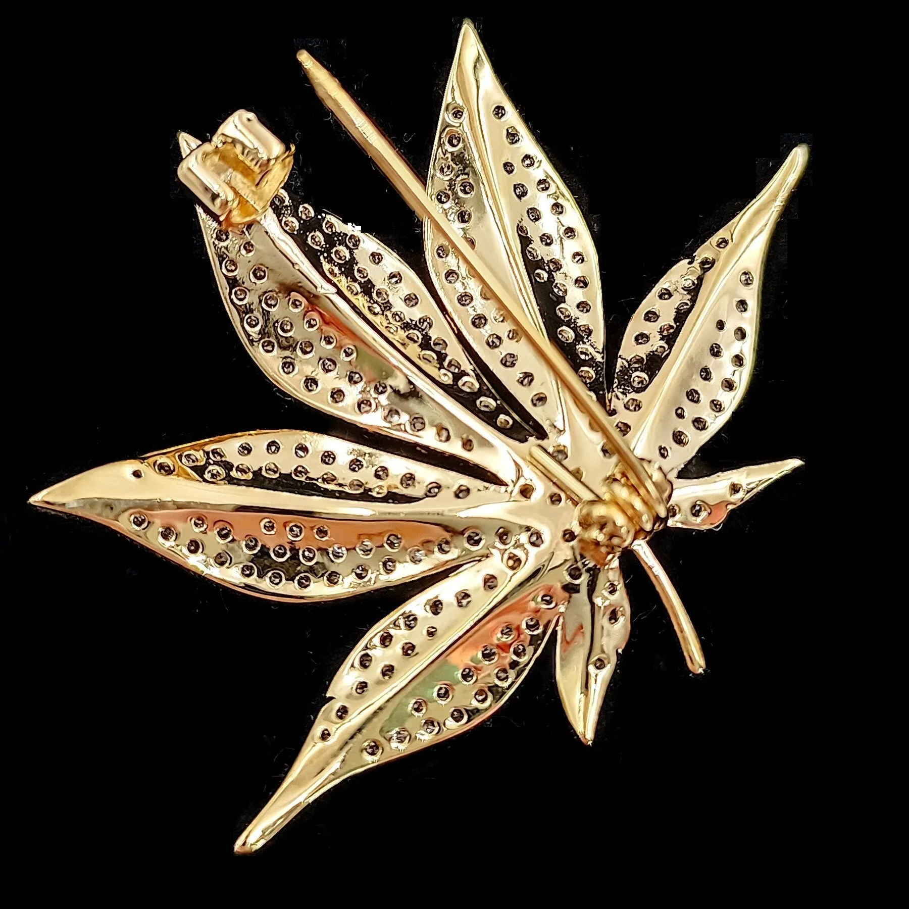 Jewelblings Shiny Gold Tone Full Pave CZ Maple Leaf Brooch and Pins Vintage Palm Alm Shaped Jewelry for Unisex Sweater Coat Costume Hat Bag