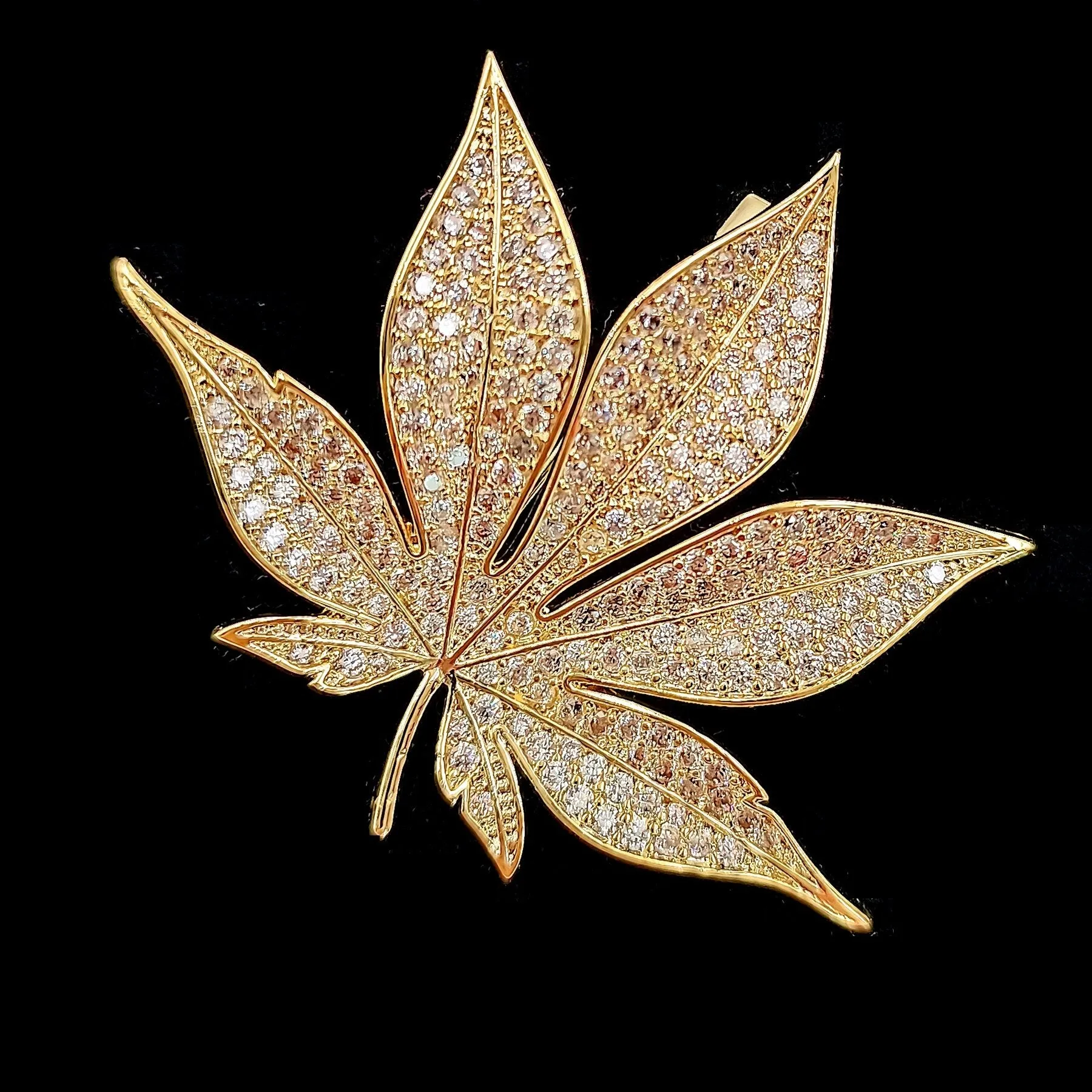 Jewelblings Shiny Gold Tone Full Pave CZ Maple Leaf Brooch and Pins Vintage Palm Alm Shaped Jewelry for Unisex Sweater Coat Costume Hat Bag