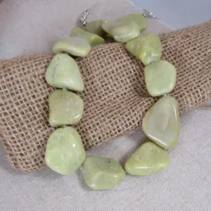 New Jade Stunning Gemstone  Beaded Necklace