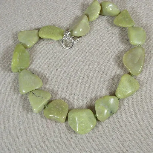 New Jade Stunning Gemstone  Beaded Necklace