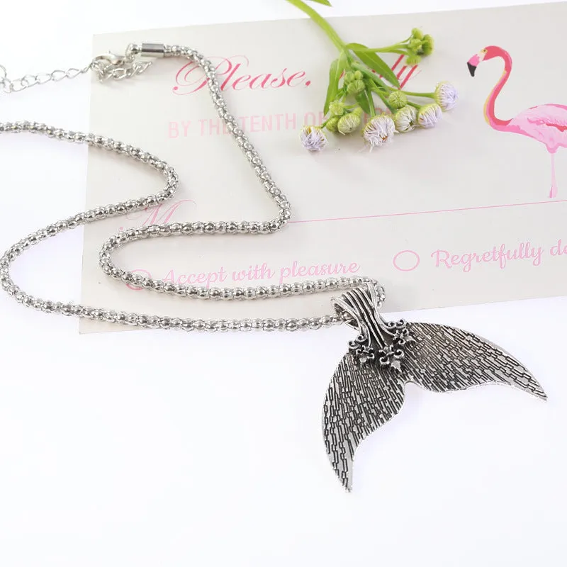 Personalized Dolphin Fish Tail Clavicle Chain