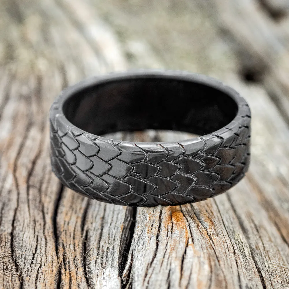 "ECHO" - CUSTOM EMBOSSED DRAGON SCALE WEDDING BAND - BLACK ZIRCONIUM - SIZE 13