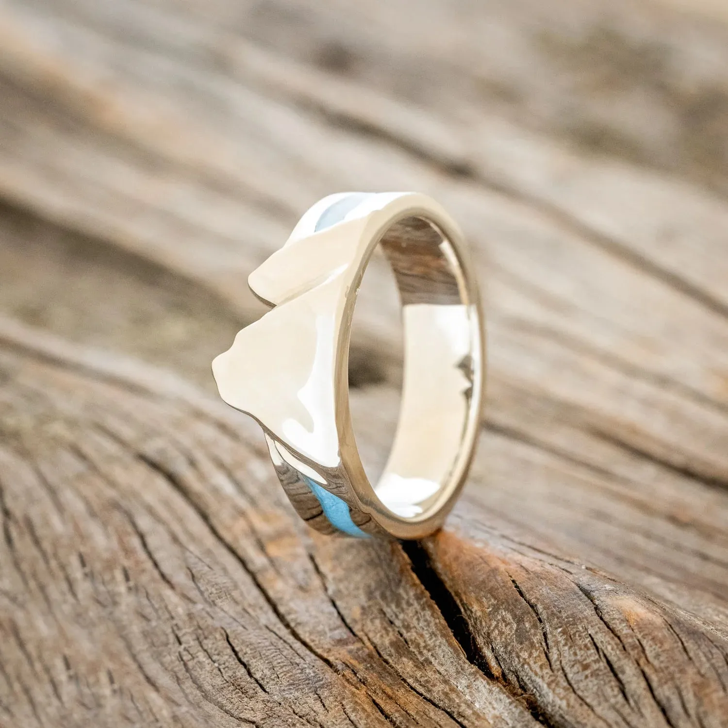 "REINHOLD" - MOUNTAIN RANGE WEDDING BAND WITH TURQUOISE RIVER - 14K WHITE GOLD - SIZE 9 3/4