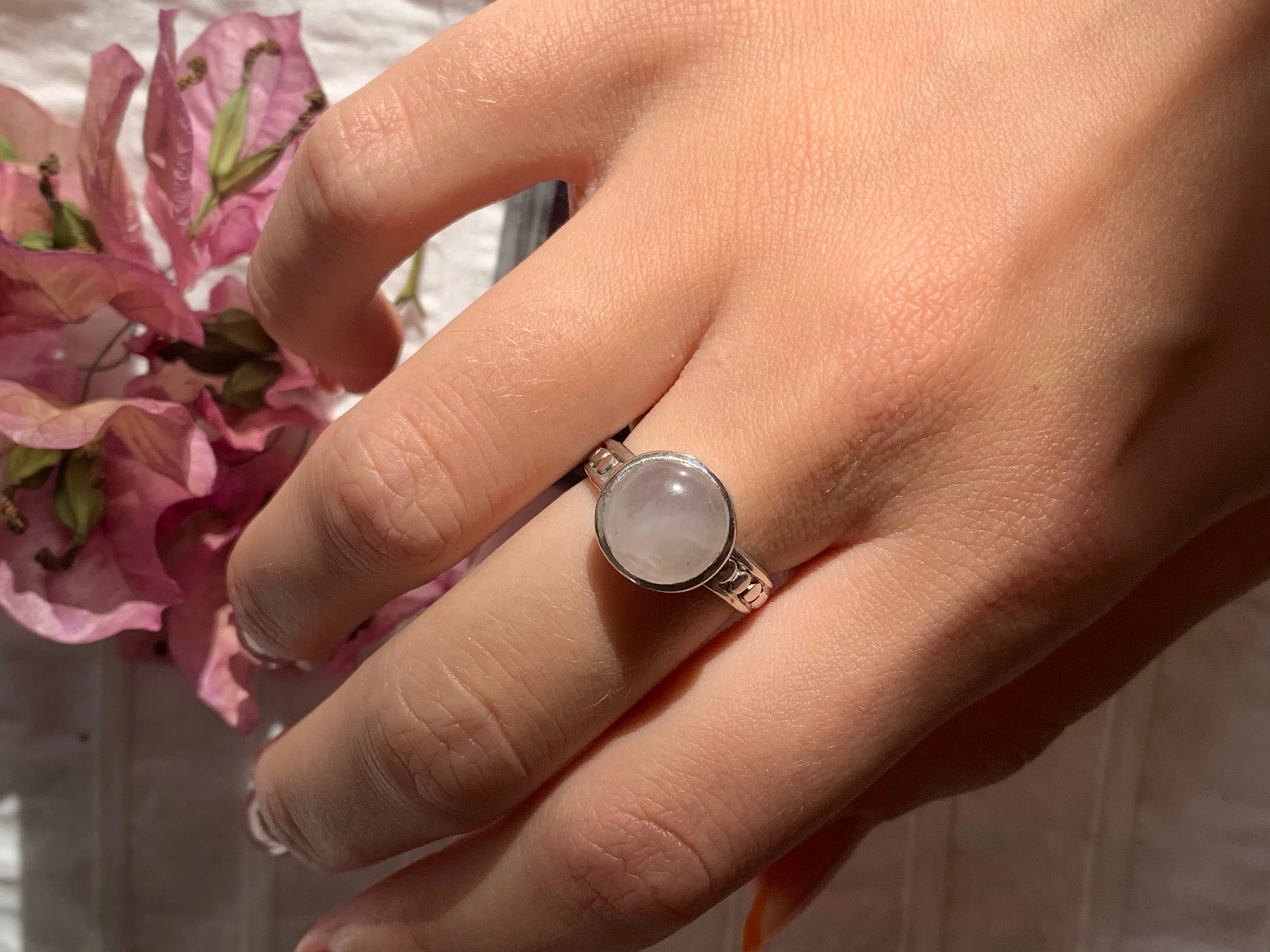 Rose Quartz Eseld Ring