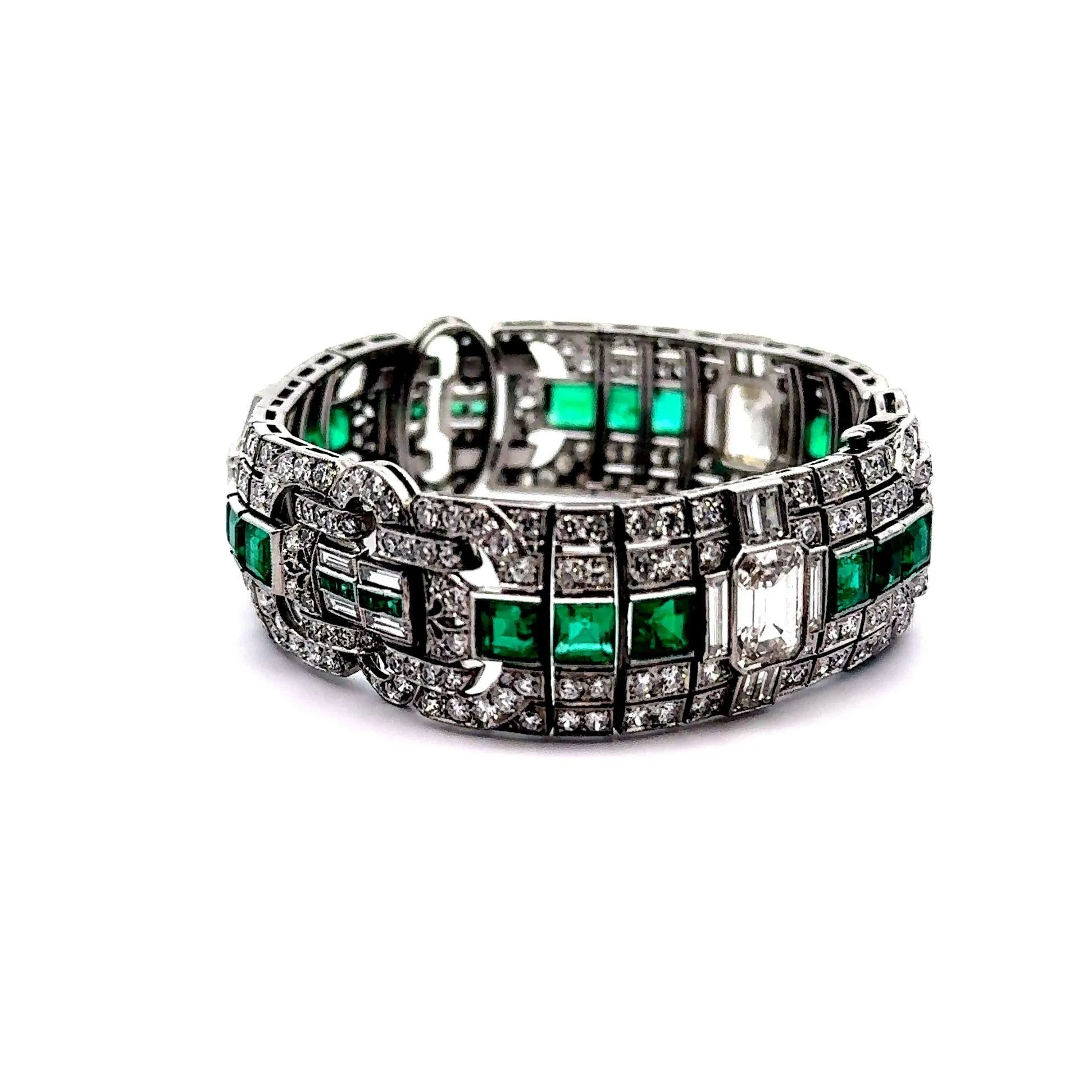 Superb Art Deco Diamond Emerald Platinum Bracelet, Circa 1929