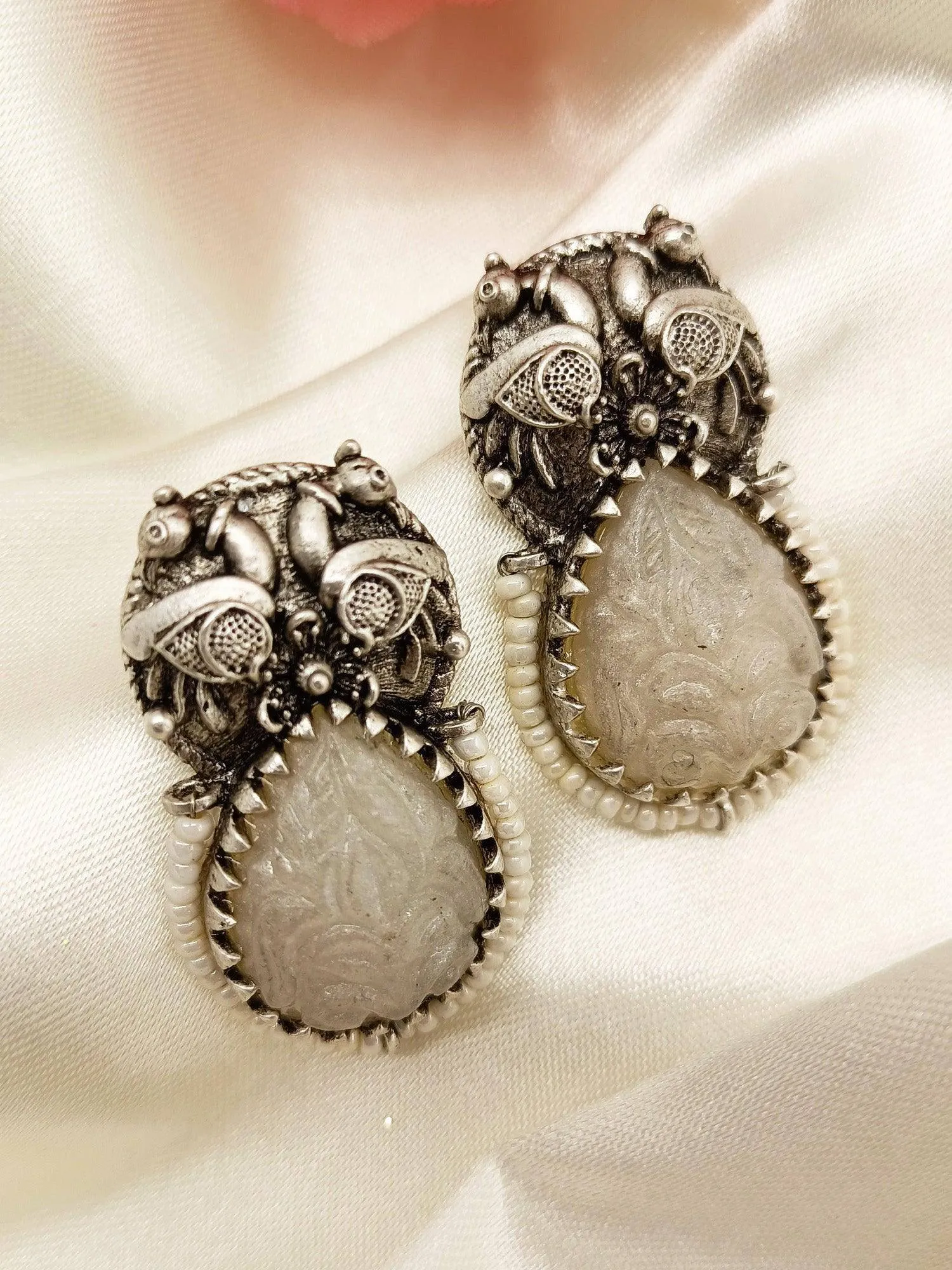 Vidaa Contemporary Smoke White Oxidised Earrings